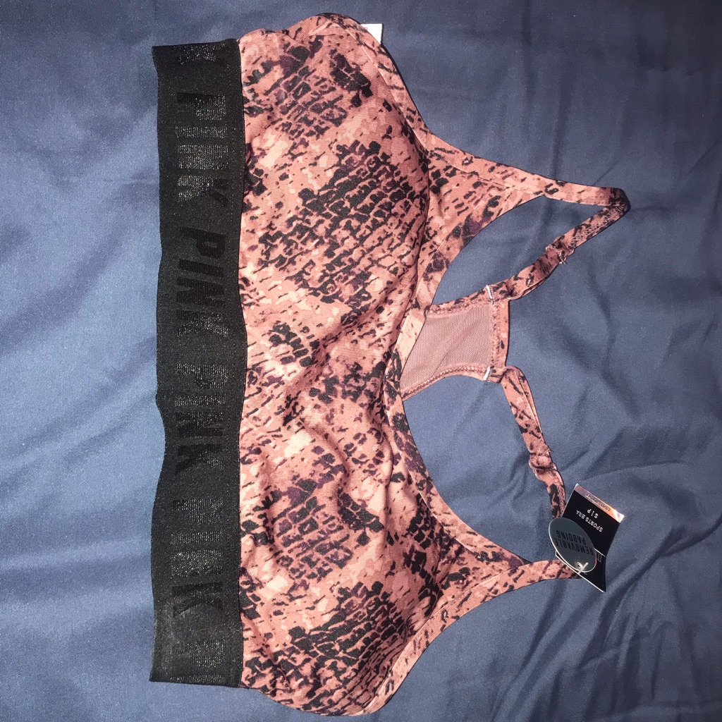 Brand New With Tags Pink Vs Ultimate Sports Bra Brand New With Tags Pink Vs Ultimate Sports Bra